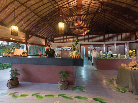 Restaurant at Wakatobi Dive Resort